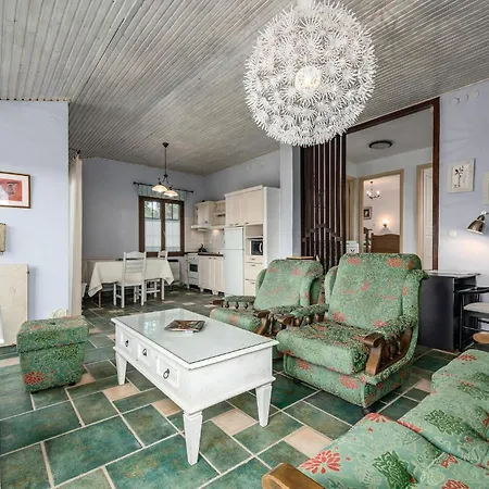 4 Bedroom Amazing In *