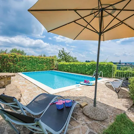 4 Bedroom Amazing In Nyaraló