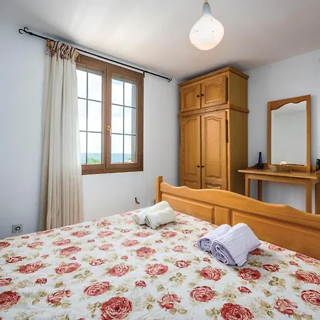 4 Bedroom Amazing In Nyaraló