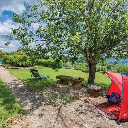 Four-bedroom In * Grožnjan