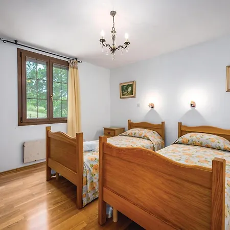 4 Bedroom Amazing In *